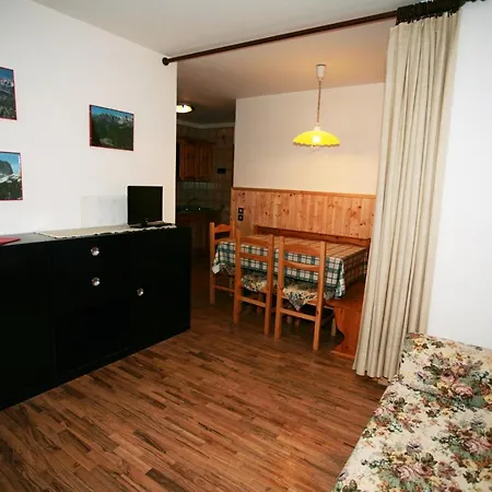 公寓 瓦尔法萨公寓 *