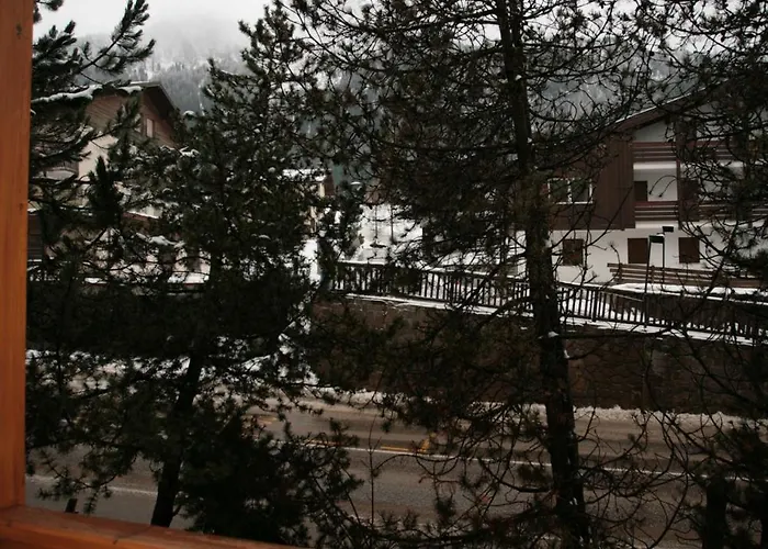 Lägenhet Valfassa Canazei